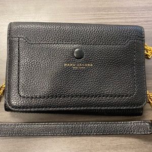 Marc Jacobs Crossbody Bag Purse black leather gold Chain